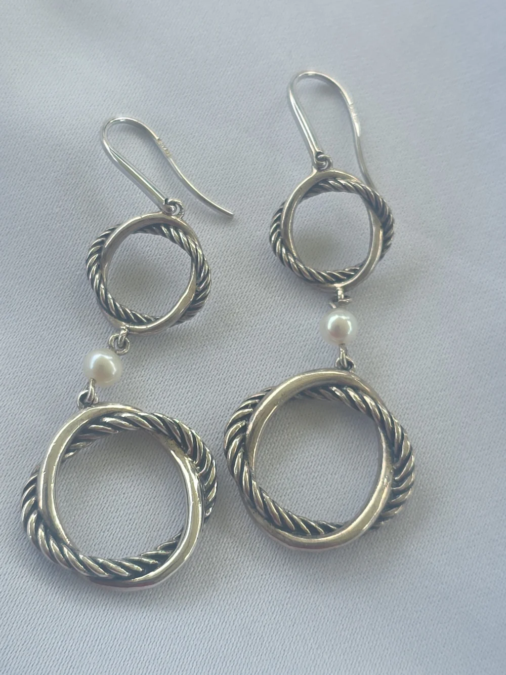 Authentic David Yurman Earings - Picture 3 of 5